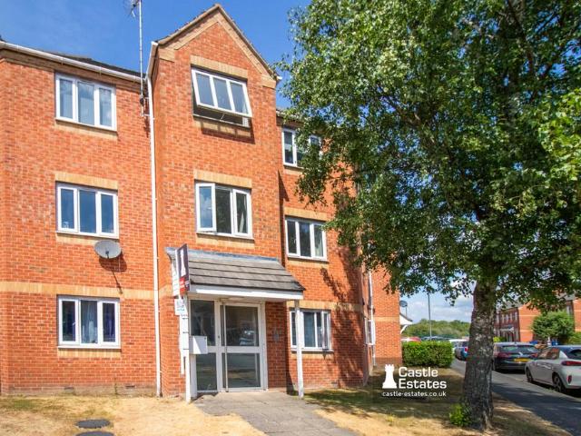 Flat for rent in Caldermill, East Midlands