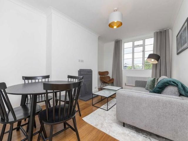 Apartment for rent in Barnsbury, Greater London