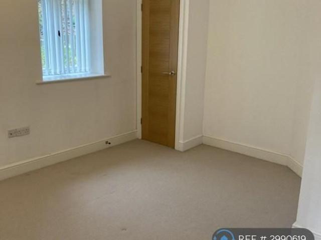 Apartment for rent in Elmhurst Estate, Batheaston