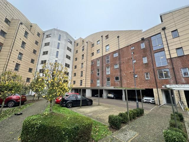 Apartment for rent in Monkston Park, Milton Keynes