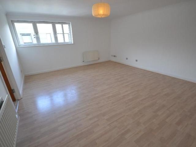 Apartment for rent in Canongate, Old Town