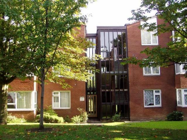 Flat for rent in Hollinswood, Telford