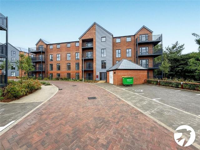 Flat for rent in Bourne Vale, Kent