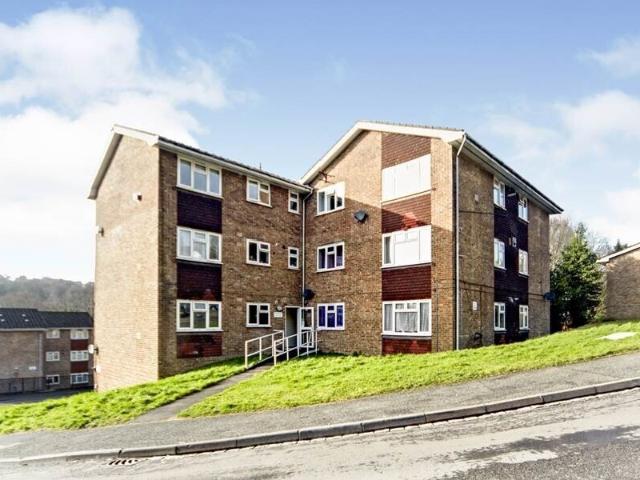 Apartment for rent in London Borough of Croydon, Purley