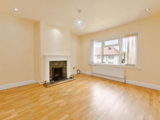 Apartment for rent in London Borough of Ealing, Hanwell