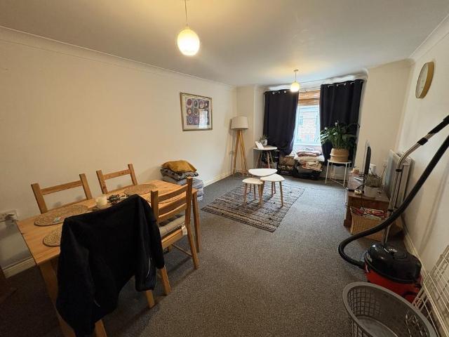 Apartment for rent in Waterside Park, Southampton