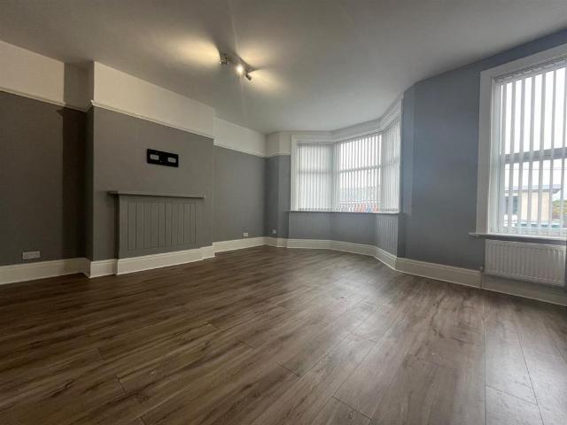 Flat for rent in Revoe, Blackpool