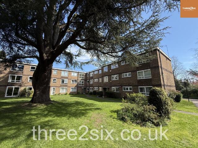 Flat for rent in Mere Green, Sutton Coldfield