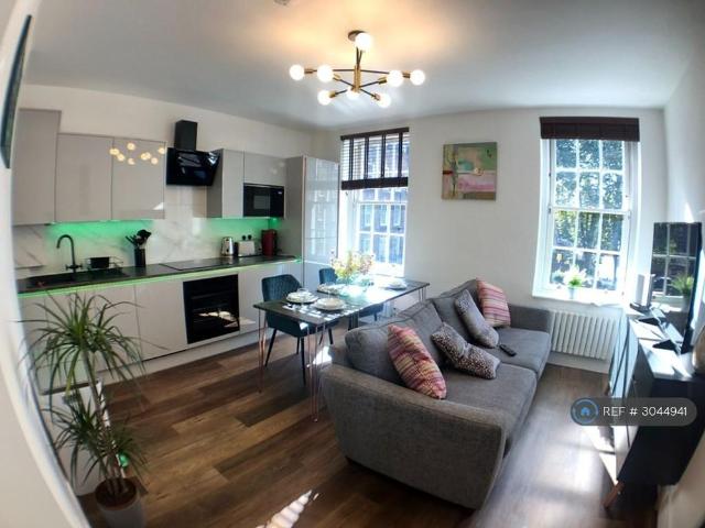 Apartment for rent in London Borough of Lambeth, Greater London