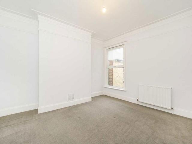 Apartment for rent in Streatham Hill, Greater London