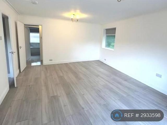 Apartment for rent in Halesowen, West Midlands
