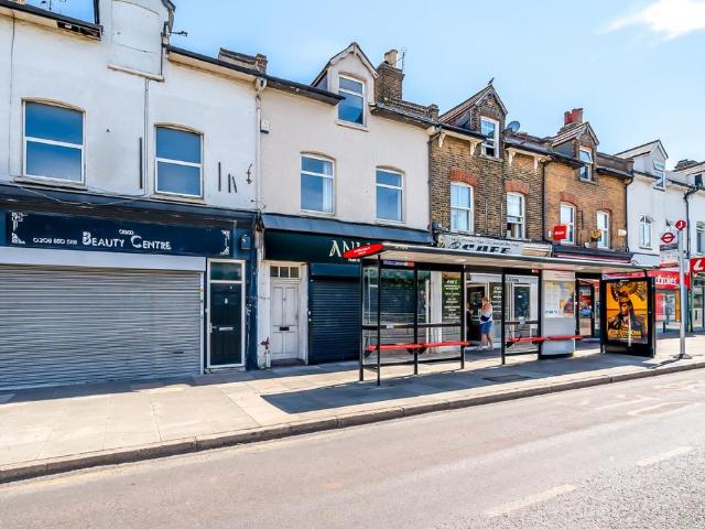 Flat for rent in New Eltham, Greater London