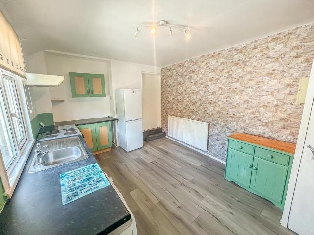 Flat for rent in Abercynon