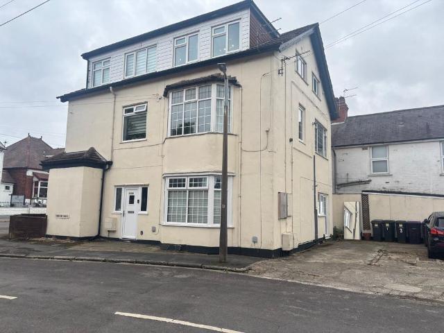 Flat for rent in Seacroft, Belleau