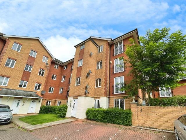 Flat for rent in Cardiff International Sports Village, Falcon Lodge