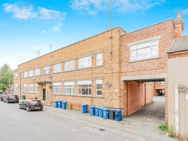 Flat for rent in Kettering