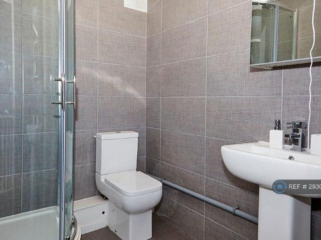 Apartment for rent in Spon End, West Midlands