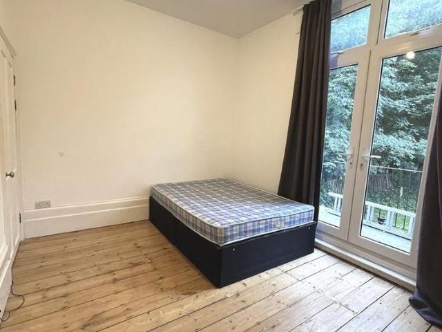 Apartment for rent in London Borough of Lewisham, Greater London