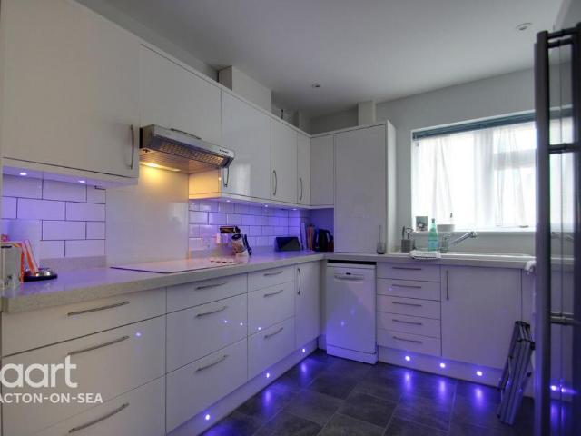 Flat for rent in Holland-on-Sea, Dale Hill