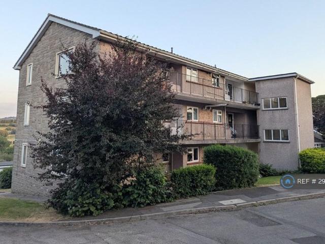 Flat for rent in Long Ashton, North Somerset