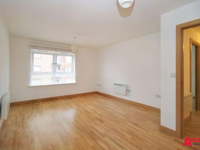 Apartment for rent in Lee Chapel, Essex