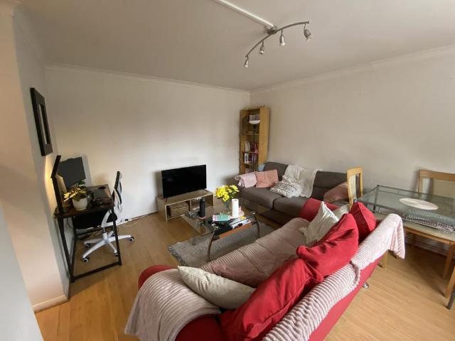 Apartment for rent in Clapham, Greater London