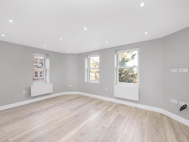 Apartment for rent in Bickley, Isle Of Man