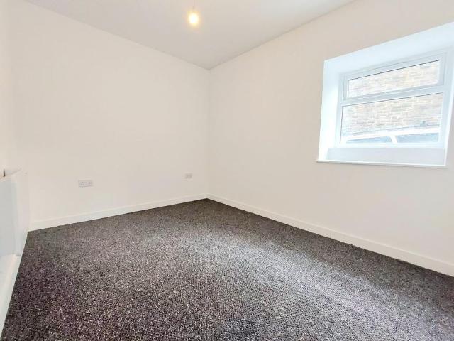 Apartment for rent in Ferndale, Wales
