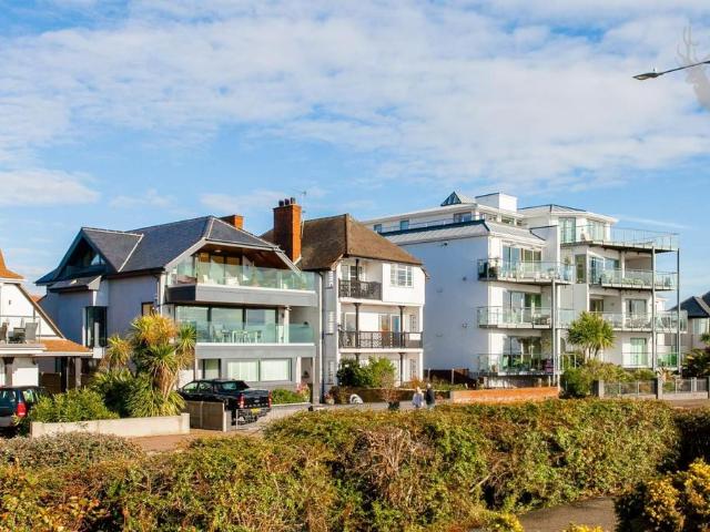 Flat for rent in Alton Barnes, Essex