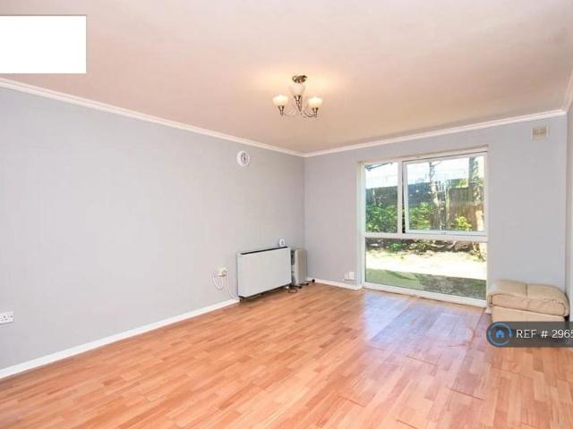 Apartment for rent in Maryland, Greater London