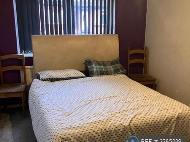Apartment for rent in Higher Broughton, Salford