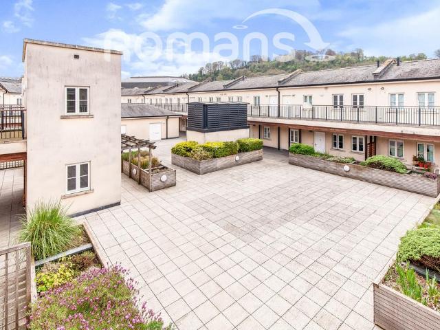 Flat for rent in Widcombe, Dulcote