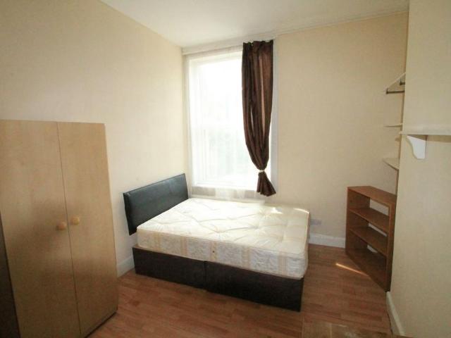 Apartment for rent in Stroud Green, Greater London
