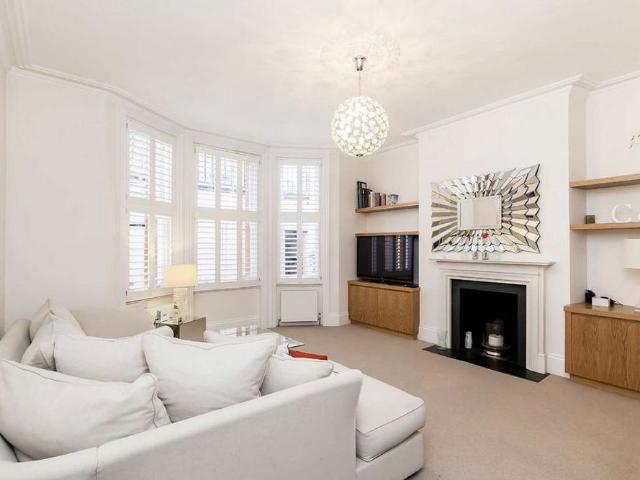 Apartment for rent in Royal Borough of Kensington and Chelsea, Greater London