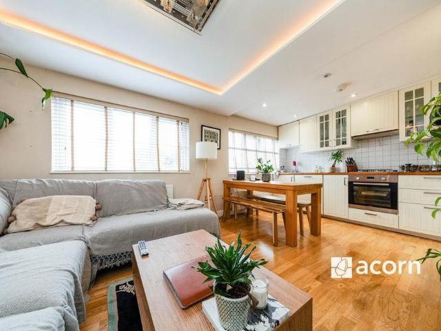 Apartment for rent in London Borough of Bromley, Greater London