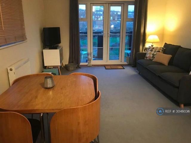 Apartment for rent in Strood