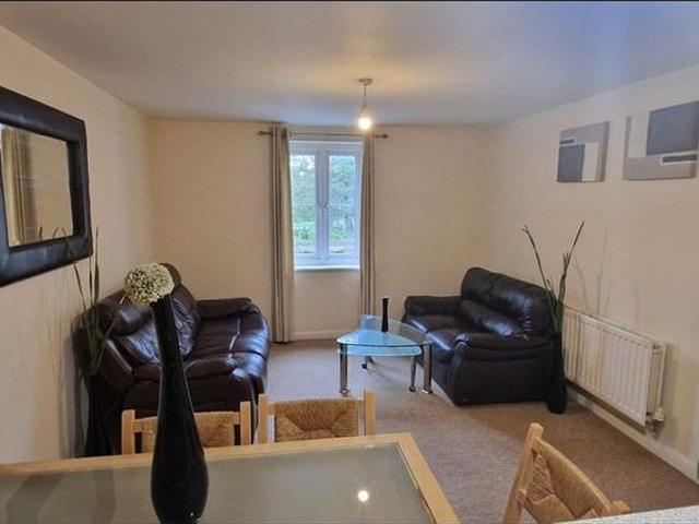 Apartment for rent in Old Town, Swindon