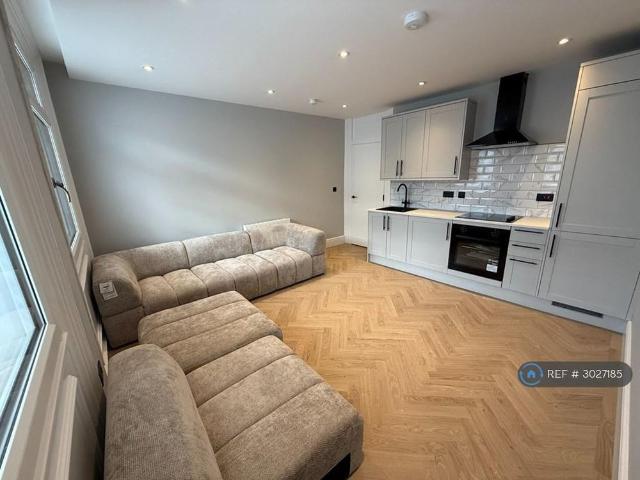 Apartment for rent in City Centre, Doncaster