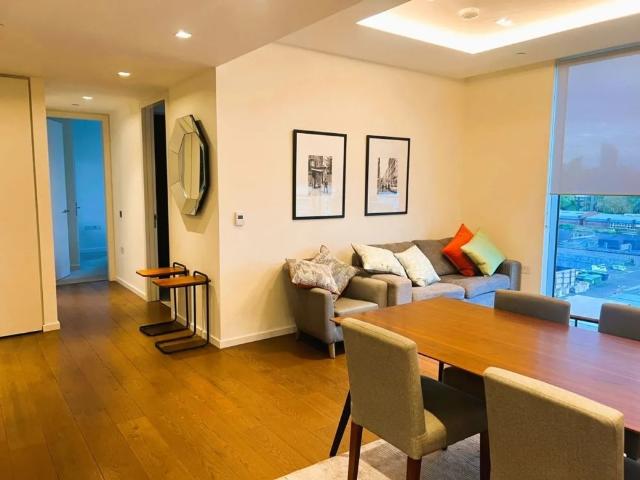Apartment for rent in West Kensington, Greater London