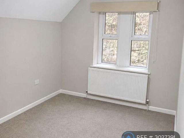 Apartment for rent in Abertillery, Wales