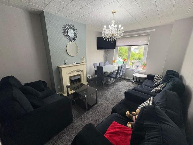 Apartment for rent in West Drumoyne, Cardonald