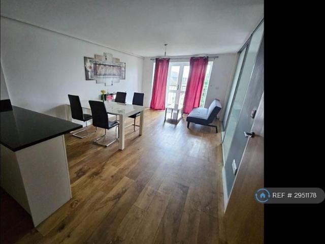 Apartment for rent in Yiewsley, Greater London