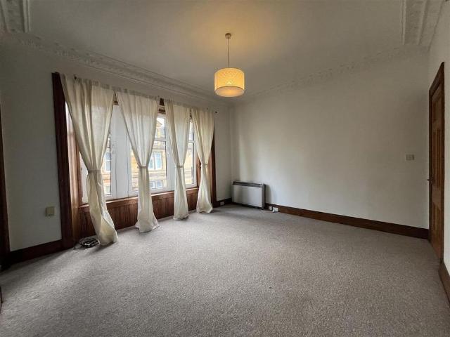 Apartment for rent in Bridgend, Moneydie