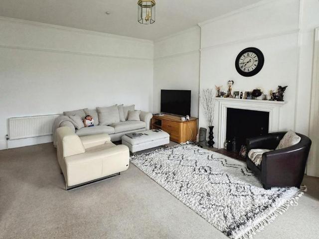 Apartment for rent in Eastbourne, East Sussex