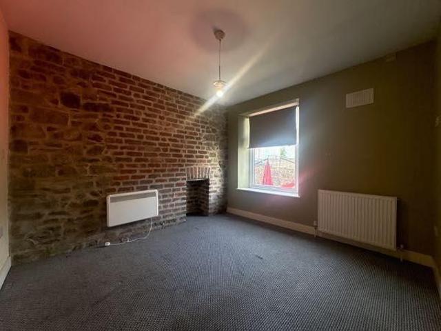 Apartment for rent in Sirhowy, Wales