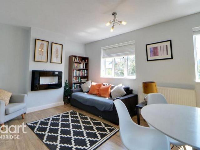 Apartment for rent in Arbury, Cambridgeshire