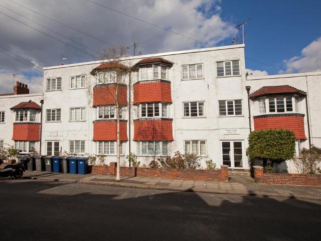 Flat for rent in Cat Hill, Isle Of Man