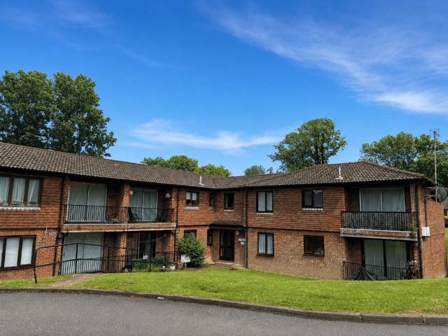 Flat for rent in Cross In Hand, East Sussex