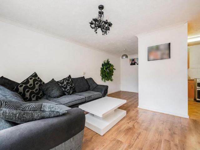 Apartment for rent in Buckland, City Of Portsmouth