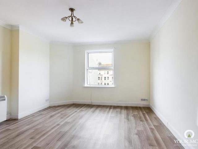 Apartment for rent in Cliftonville West, Acol